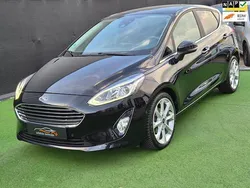 Zwart Gebruikt 2017 Ford Fiesta Hatchback | € 14.990 (Eerlijke prijs)