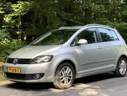 Grijs, metallic lak Gebruikt 2011 VW Golf Plus Highline MPV | € 4.450 (Super prijs)