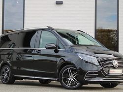 Zwart (metallic) Gebruikt 2024 Mercedes V300 AMG MPV | € 74.950 (Duur)