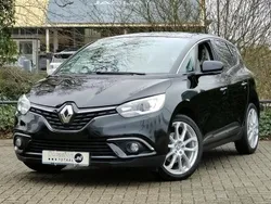 Zwart Gebruikt 2017 Renault Scénic IV Intens MPV | € 15.950 (Iets duurder)