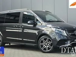 Grijs Gebruikt 2023 Mercedes V300 AMG MPV | € 61.900 (Eerlijke prijs)