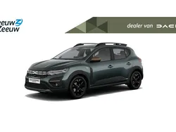 Cedar green Gebruikt 2023 Dacia Sandero Stepway Hatchback | € 23.325 (Duur)