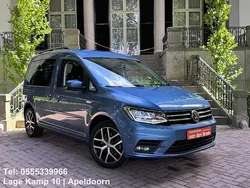 Blauw, metallic lak Gebruikt 2017 VW Caddy Highline MPV | € 22.945 (Eerlijke prijs)