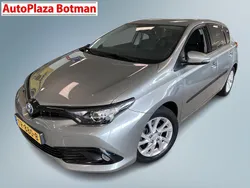 Grijs Gebruikt 2018 Toyota Auris Plus Hatchback | € 18.950 (Iets duurder)