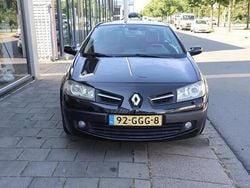 Zwart Gebruikt 2008 Renault Mégane Cabriolet Cabriolet | € 1.950 (Goede deal)