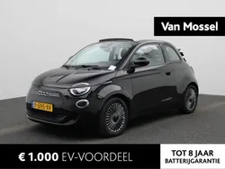 Zwart Gebruikt 2022 Fiat 500e Icon Cabriolet | € 17.900 (Eerlijke prijs)