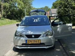 Grijs Gebruikt 2013 Seat Mii Reference Hatchback | € 5.499 (Eerlijke prijs)