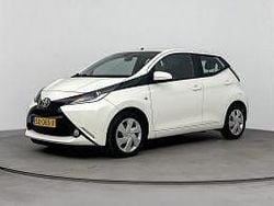 Wit Gebruikt 2018 Toyota Aygo Hatchback | € 10.500 (Eerlijke prijs)