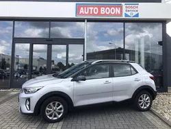 Grijs Gebruikt 2021 Kia Stonic Play SUV | € 17.450 (Super prijs)