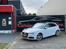 Wit / gletscherweissmet. Gebruikt 2013 Audi A3 Sportback S-Line Hatchback | € 11.999 (Eerlijke prijs)