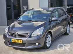 Grijs Gebruikt 2012 Toyota Verso MPV | € 14.949 (Eerlijke prijs)