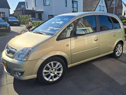 Beige Gebruikt 2009 Opel Meriva Cosmo MPV | € 4.450 (Duur)