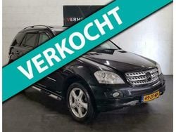 Zwart Gebruikt 2007 Mercedes 420 SUV | € 12.000