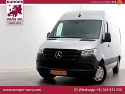 Zilver (metallic) Gebruikt 2021 Mercedes Sprinter Van | € 26.950 (Goede deal)