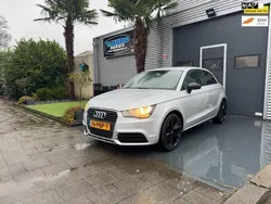 Grijs Gebruikt 2011 Audi A1 Attraction Hatchback | € 7.249 (Iets duurder)