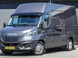 Grijs Gebruikt 2022 Iveco Daily Van | € 30.950 (Super prijs)