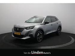 Grijs Gebruikt 2022 Peugeot e-2008 Allure SUV | € 18.645 (Goede deal)