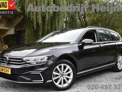 Zwart Gebruikt 2021 VW Passat Business Stationwagen | € 25.445 (Goede deal)