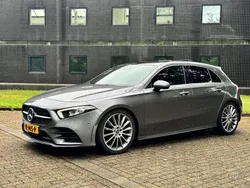 Grijs Gebruikt 2018 Mercedes A200 AMG line Hatchback | € 26.000 (Eerlijke prijs)