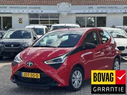 Rood Gebruikt 2019 Toyota Aygo Hatchback | € 10.999 (Eerlijke prijs)