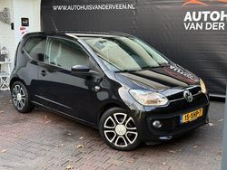 Zwart (metallic) Gebruikt 2012 VW up! high up! Hatchback | € 4.995 (Eerlijke prijs)