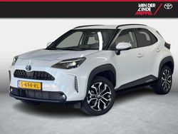 Wit Gebruikt 2023 Toyota Yaris Cross SUV | € 28.450 (Eerlijke prijs)