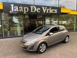 Bruin Gebruikt 2011 Opel Corsa Edition Hatchback | € 4.950 (Duur)