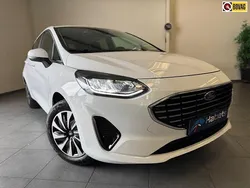 Wit Gebruikt 2023 Ford Fiesta Titanium Hatchback | € 16.499 (Eerlijke prijs)