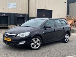 Zwart Gebruikt 2011 Opel Astra Edition Stationwagen | € 1.450 (Super prijs)