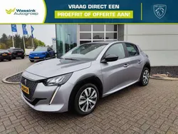 Gris artense (grijs metallic) Gebruikt 2023 Peugeot e-208 Business-Line Hatchback | € 20.690 (Goede deal)