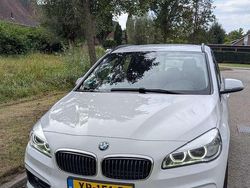 Wit Gebruikt 2017 BMW 225 iPerformance Hatchback | € 12.000