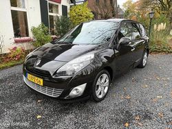 Zwart Gebruikt 2009 Renault Grand Scénic III MPV | € 3.350 (Iets duurder)