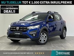 Blauw Gebruikt 2023 Dacia Sandero Comfort Hatchback | € 17.695 (Eerlijke prijs)