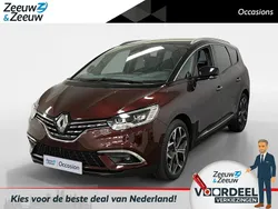Twotone rouge millesime / noi Gebruikt 2022 Renault Grand Scénic IV Techno MPV | € 25.935 (Goede deal)