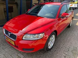 Rood Gebruikt 2009 Volvo V50 Momentum Stationwagen | € 8.744 (Duur)