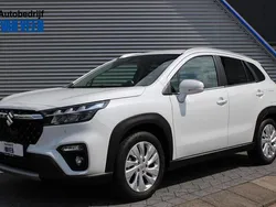 Wit Gebruikt 2024 Suzuki SX4 S-Cross SUV | € 27.690 (Eerlijke prijs)