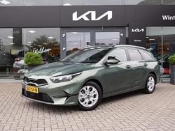 Groen Gebruikt 2024 Kia Ceed Stationwagen | € 25.885 (Duur)