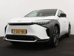 Wit Gebruikt 2023 Toyota bZ4X Premium SUV | € 36.945 (Goede deal)