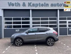 Grijs Gebruikt 2017 Nissan Qashqai Tekna SUV | € 15.500 (Goede deal)