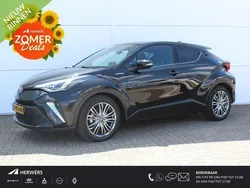Zwart Gebruikt 2020 Toyota C-HR Executive SUV | € 26.385 (Eerlijke prijs)