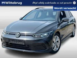 Grijs Gebruikt 2022 VW Golf VIII R-line Stationwagen | € 32.950 (Eerlijke prijs)