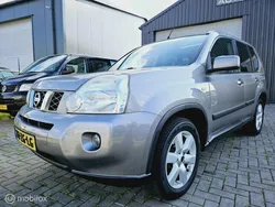 Grijs Gebruikt 2008 Nissan X-Trail SE SUV | € 4.950 (Duur)
