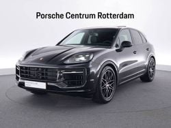 Chromite zwart metallic Gebruikt 2024 Porsche Cayenne SUV | € 129.900