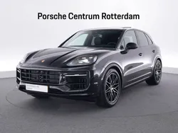 Chromite zwart metallic Gebruikt 2024 Porsche Cayenne SUV | € 137.900