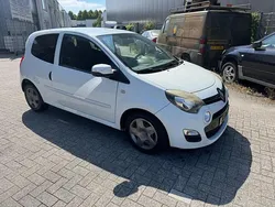Wit Gebruikt 2012 Renault Twingo Collection Hatchback | € 750 (Super prijs)