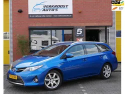 Blauw Gebruikt 2014 Toyota Auris Executive Stationwagen | € 12.950 (Goede deal)