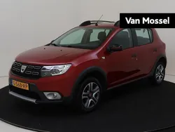 Rood Gebruikt 2019 Dacia Sandero Hatchback | € 10.940 (Eerlijke prijs)