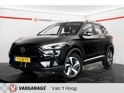 Zwart Gebruikt 2023 MG ZS Luxury Sedan | € 23.744 (Goede deal)