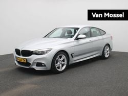 Grijs Gebruikt 2020 BMW 320 Executive Hatchback | € 24.400 (Super prijs)