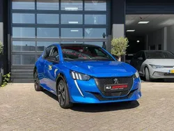 Blauw Gebruikt 2020 Peugeot 208 GT-line Hatchback | € 14.995 (Duur)